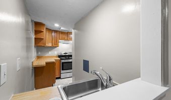 7100 OLD CHAPEL Dr, Bowie, MD 20715