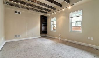 119 S 13th St, Airville, PA 15203
