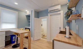 382 Spring St 3, Newport, RI 02840