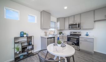 46554 Avery Ln, Bennett, CO 80102