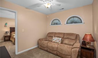 200 Scottsdale Dr, Advance, NC 27006