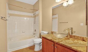 4850 EISENHOWER Ave 202, Alexandria, VA 22304