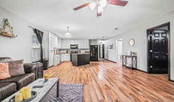 1827 Gainer Ave, Baker, FL 32531