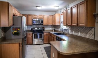 2100 Longview Dr, Arnold, MO 63010