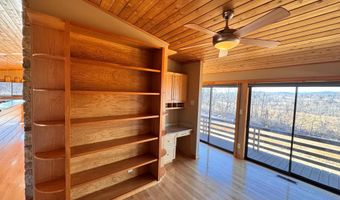 72 JORDANS Rd, Amissville, VA 20106