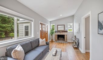 15705 BARNESVILLE Rd, Boyds, MD 20841