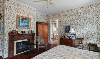 1233 GOLDEN Ln, Orlando, FL 32804