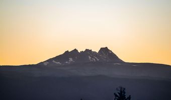 65140 78th St, Bend, OR 97703