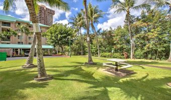 3009 Ala Makahala Pl 214, Honolulu, HI 96818