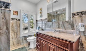 7 Glenwood Dr, Bayville, NJ 08721