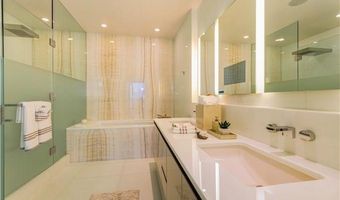 1118 Ala Moana Blvd 1102, Honolulu, HI 96814