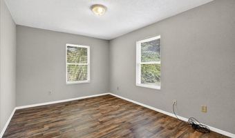 221 Allen St, Alton, IL 62002