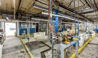 634 Park Ave, Cranston, RI 02910