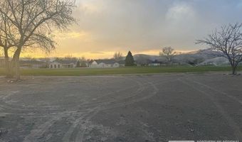203 Mary Lou Ln, Fernley, NV 89408