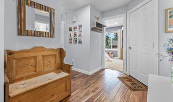 2807 NE Lotno Dr, Bend, OR 97701