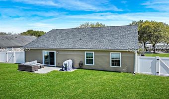 3 Lakeside Dr, Bluffton, SC 29910