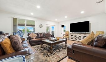 1073 SE 3rd St, Belle Glade, FL 33430