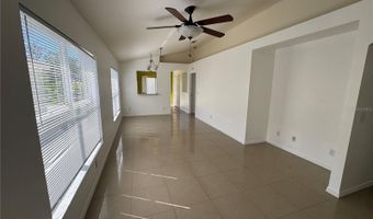 7406 OXFORD GARDEN Cir, Apollo Beach, FL 33572