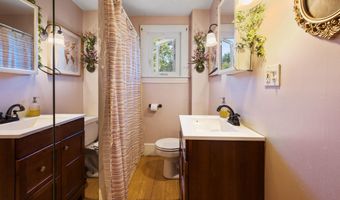 788 Union St, Bangor, ME 04401