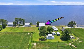 481 River Rd, Arapahoe, NC 28510