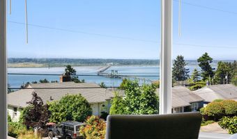 374 W LEXINGTON Ave, Astoria, OR 97103