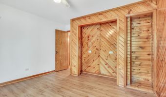 22806 W Loon Lake Blvd, Antioch, IL 60002