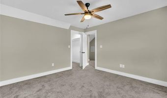 616 Whispering Pines Dr, Macon, GA 31211