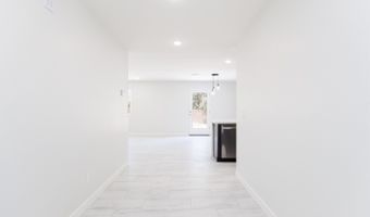 16010 S MAUI Cir, Arizona City, AZ 85123