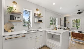 2534 HARRISON Ave, Orlando, FL 32804