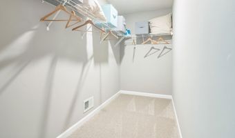 5 Whaler Ave, Barnegat, NJ 08005