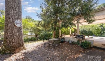 3125 Loma Ln, Charlotte, NC 28205
