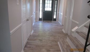 4518 SQUIREDALE Sq, Alexandria, VA 22309