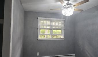 18 Harriet Ln, Darien, CT 06820