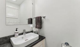 11 Grason Ln, Bar Harbor, ME 04609