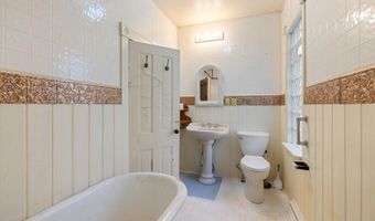 316 W 3rd Ave, Aurora, MN 55705