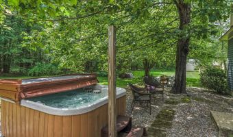 38 Cambridge Rd, Bedford, NH 03110