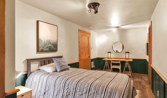 8599 E Apache Trl, Athol, ID 83801