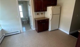 591 Main St, East Greenwich, RI 02818