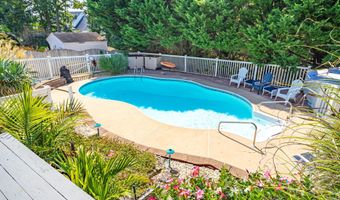 65 Chestnut Way Cir, Barnegat, NJ 08005