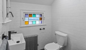 140 Main St, Lincoln, RI 02838