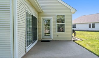 8 Spout Ter, Barnegat, NJ 08005