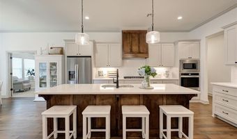 8724 Beechgrove Dr, Arcadia, OK 73007