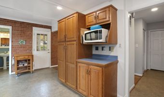 4848 RED FOX Dr, Annandale, VA 22003