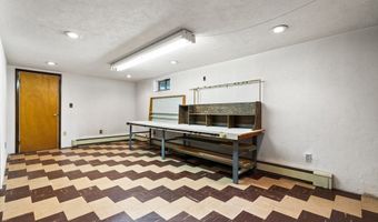 22 Oakland Cir, Abington, MA 02351