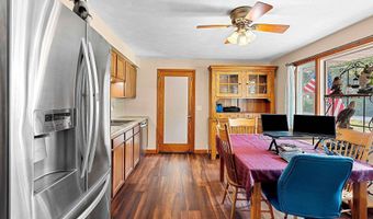1900 OLDE CASALOMA Dr, Appleton, WI 54913