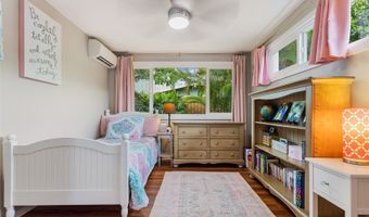 611 Paokano Loop, Kailua, HI 96734