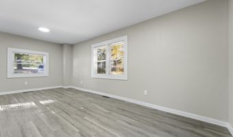 914 Chamberlain Hwy, Berlin, CT 06037
