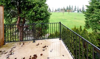 443 HARRIS Ln, Oregon City, OR 97045