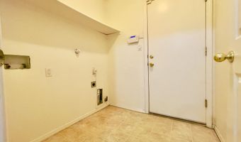 6419 Amberside Rd NW, Albuquerque, NM 87120