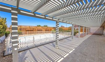 16048 Wintun Rd, Apple Valley, CA 92307